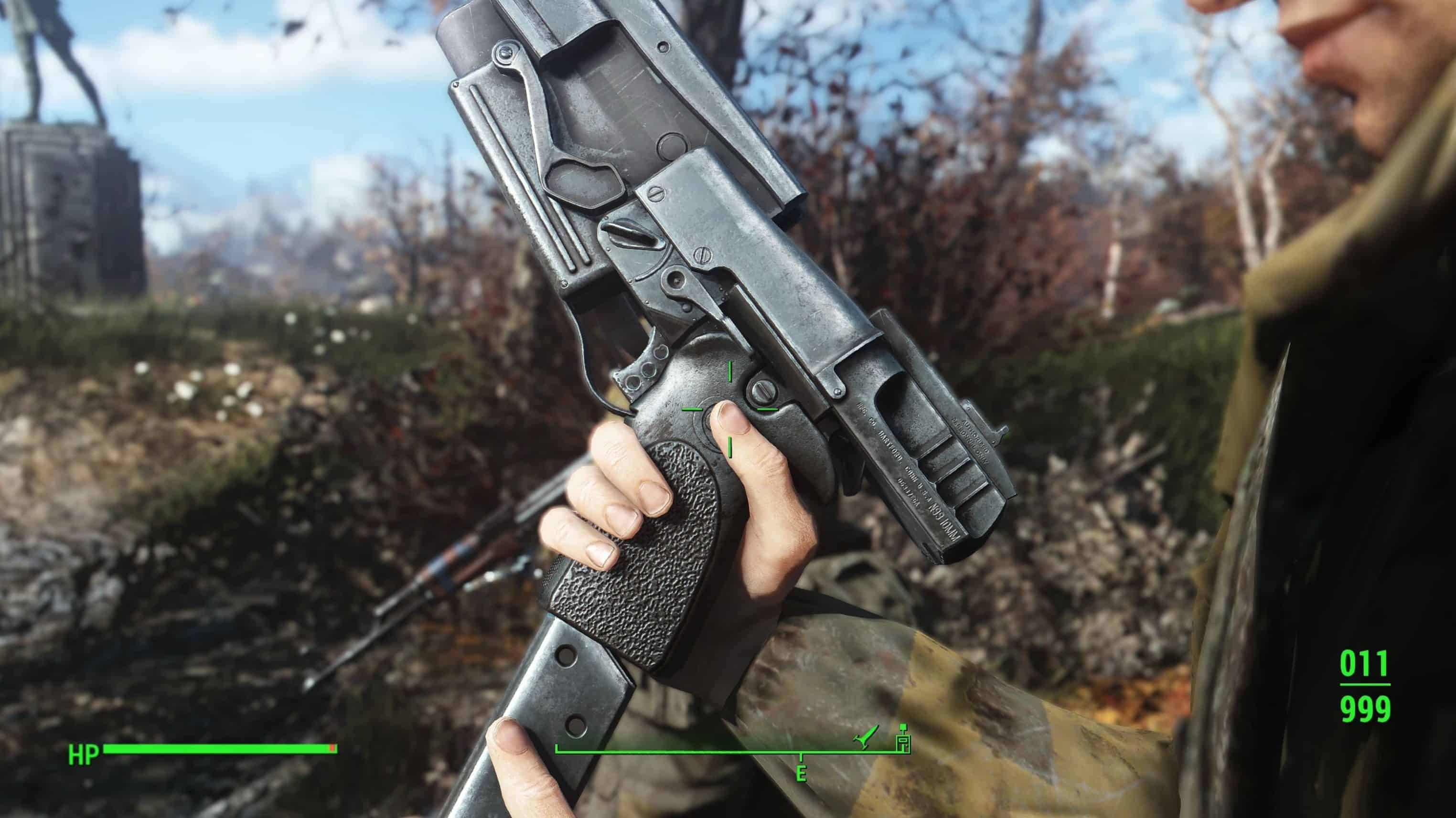Пистолеты в реальной жизни. Fallout 4 10mm Pistol.